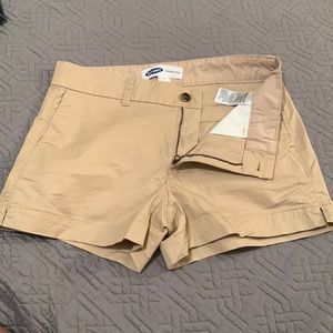 Old Navy Shorts - Everyday Short Size 4 - Khaki